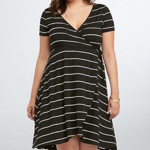 Torrid Striped Wrap Dress Size 1X